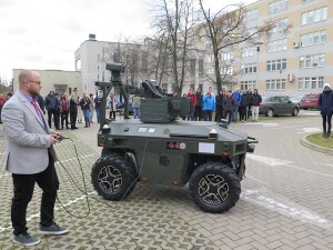 Suwałki PUZ pojazd bojowy PERUN
