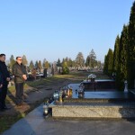 Suwałki na grobach zasłużonych