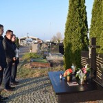 Suwałki na grobach zasłużonych