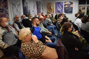 Suwałki spotkanie z Tadeuszem Buchowieckim w Bibliotece Publicznej