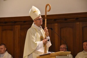 Bp Adrian Galbas- arcybiskupem koadiutorem w Katowicach
