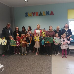 Listopadowe prześmiechy w Bibliotece