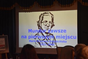 Biblioteka Publiczna spotkanie 100 rocznica urodzin Krystyna Kapuścińskiej