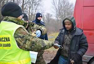 Suwałki policja zatrzymani imigranci