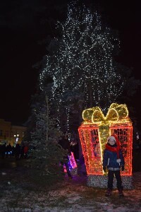 Suwałki rozświetlenie choinki miejskiej