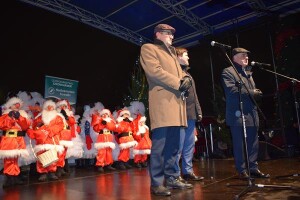 Suwałki rozświetlenie choinki miejskiej