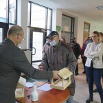 Suwałki karmniki dla ptaków rozdane