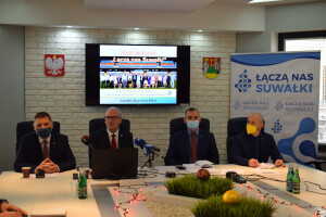Konferencja prasowa Klubu Radnych „Łączą nas Suwałki”