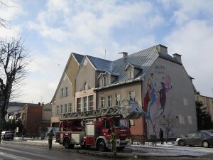 Suwałki Biblioteka Publiczna dach zerwana blacha