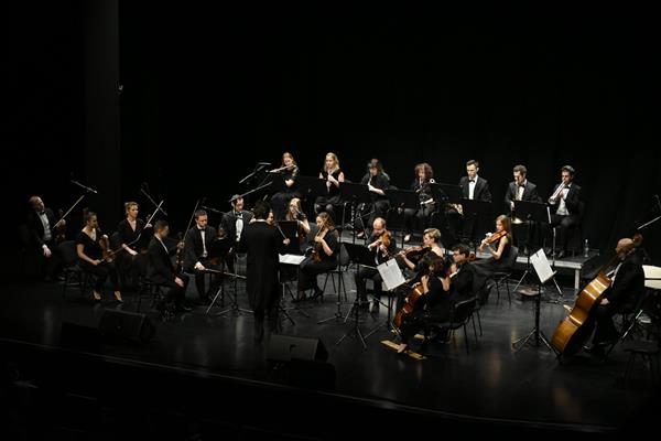 Filharmonia Suwałk, klasyka w noworocznym wydaniu, fot. Zbigniew Stelmaszek