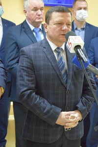 Suwałki: konferencja J.Zielinski Rządowy Fundusz Rozwoju Dróg 2022