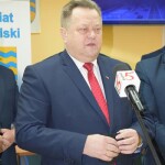 Suwałki: konferencja J.Zielinski Rządowy Fundusz Rozwoju Dróg 2022