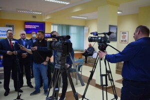 Suwałki: konferencja J.Zielinski Rządowy Fundusz Rozwoju Dróg 2022