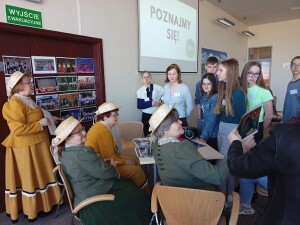 Spotkanie międzypokoleniowe uczniów III LO