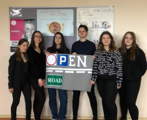 OPEN ROAD - bezpieczny świadomy! Projekt społeczny uczennic z Technikum nr 4
