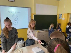 Suwałki ZS nr 4 projekt Podaj łapę