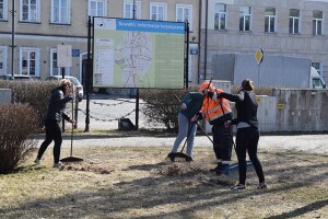 Suwałki sprzątanie czyn społeczny Ukraińców