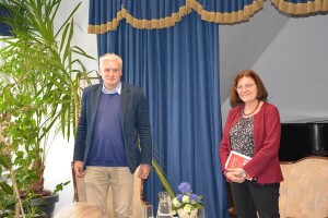Suwałki Biblioteka Publiczna spotkanie z Wojciechem Koronkiewiczem