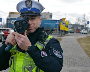 107 skontrolowanych pojazdów, 116 ujawnionych wykroczeń i 146 kontroli stanu trzeźwości