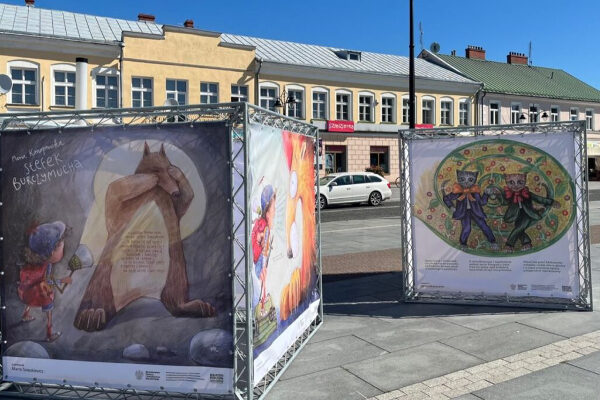 Wystawa na Placu Marii Konopnickiej
