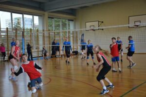Suwałki mecz towarzyski III LO - Policja