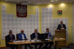Długa dyskusja o Wigrach