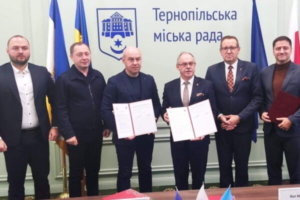 Podpisana umowa o współpracy Suwałk z Tarnopolem