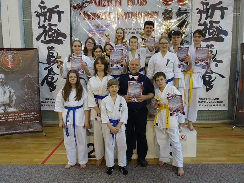 Udany start suwalskich karateków w Turnieju o Puchar Wielkich Jezior Mazurskich