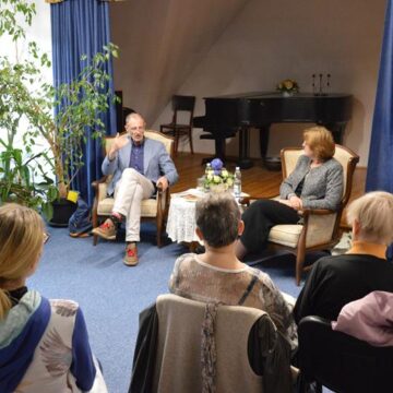 Poetyckie spotkanie w bibliotece