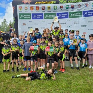 13 medali dla MTB Suwałki i Suwalskiej Szkółki Kolarskiej w Maratonie Kresowym w Wasilkowie – najlepszy start sezonu