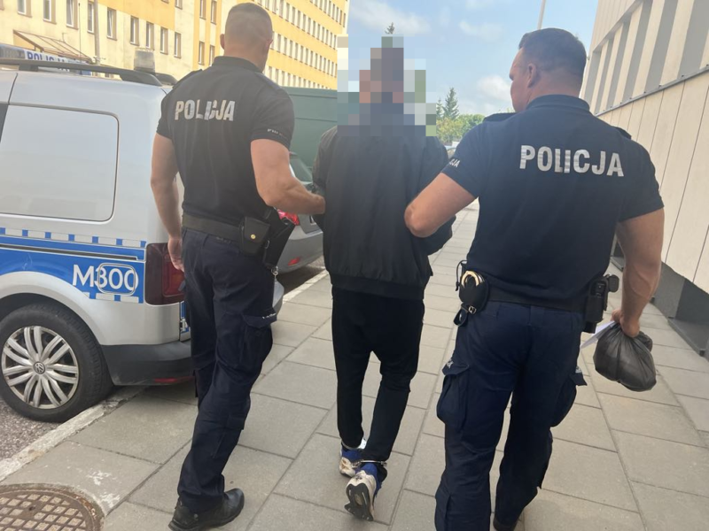 Zatrzymany za rozbój z użyciem noża w centrum Suwałk