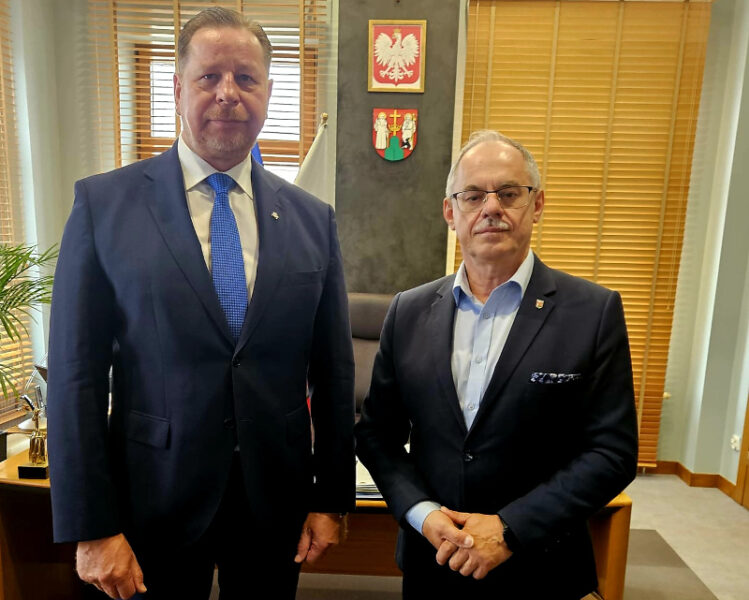 Podziękowania za owocną współpracę