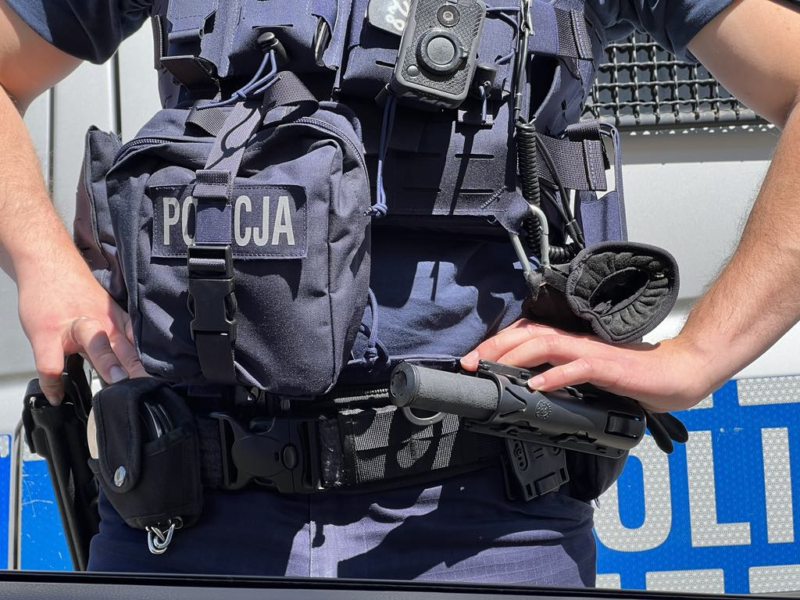 Ukrainiec spowodował kolizję i znieważył policjantów