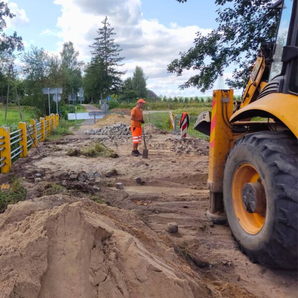 Rozpoczął się remont mostu w Krzywólce