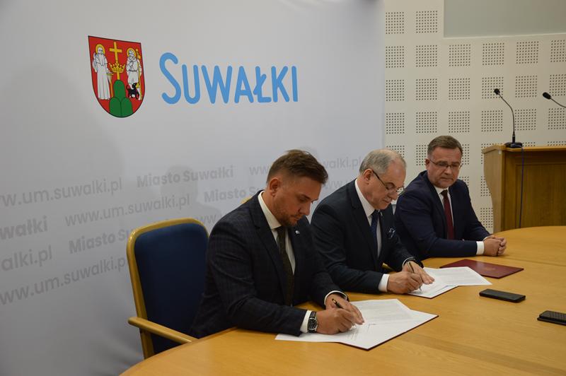 Porozumienie podpisane: Suwałki przejmują część spraw konserwatora zabytków