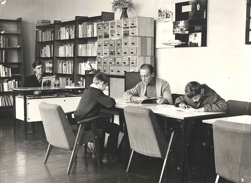 80 lat suwalskiej Biblioteki
