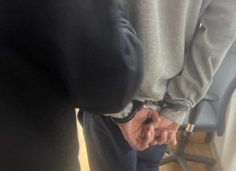 Odpowie za kradzież perfum