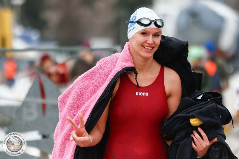 4 złote i 1 srebrny medal Magdaleny Bielawskiej w pływaniu lodowym