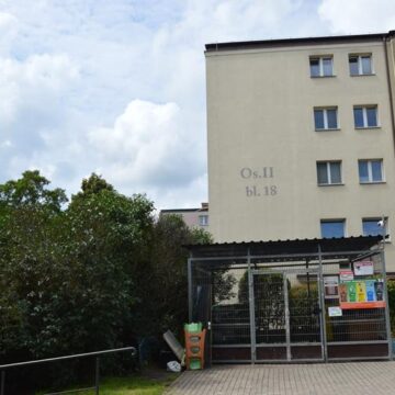 Kampania „Suwalczaki Segregują” uczy segregacji na kolorowo w zasobach ZBM!